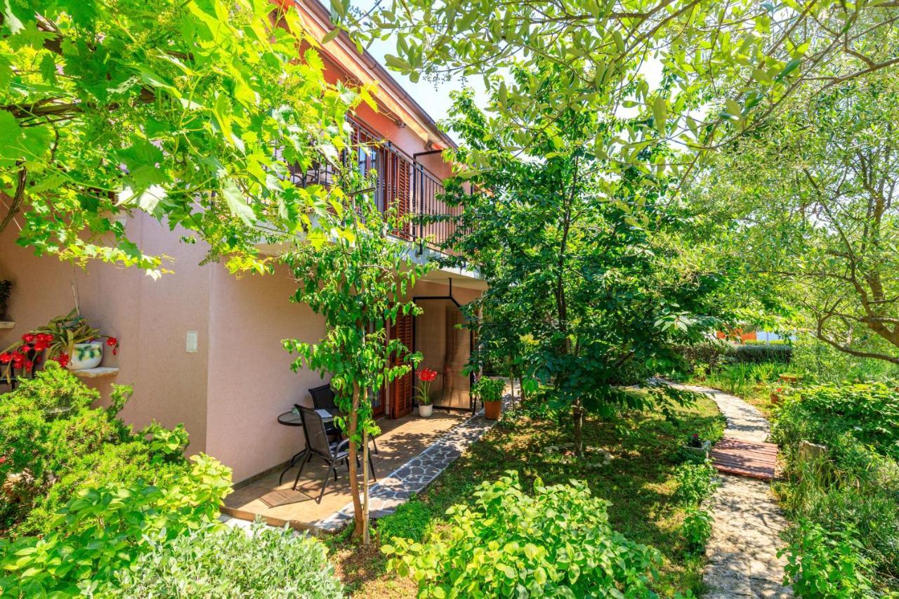 Apartments Lavanda Rovinj Buitenkant foto